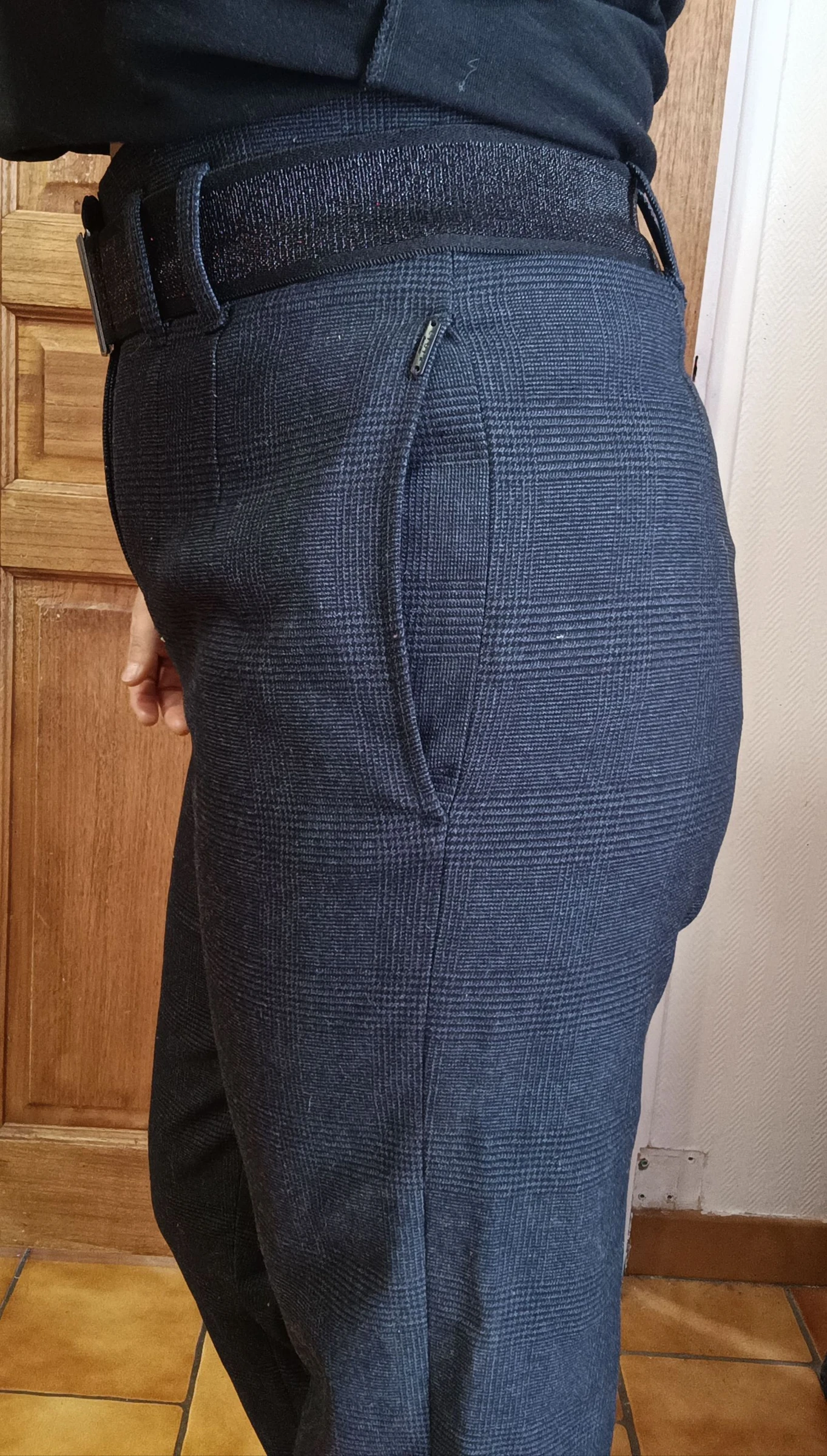 Pantalón de vestir cigarro con estampado y cinturón Elora XS – photo 4